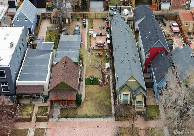 3rd image of 2742 Arapahoe St, Denver, CO 80205 | MLS# 3406372