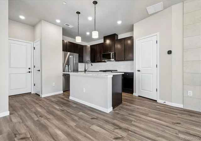 2nd image of 516 Luton Dr, Castle Pines, CO 80108 | MLS# 5711498