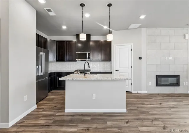 3rd image of 516 Luton Dr, Castle Pines, CO 80108 | MLS# 5711498