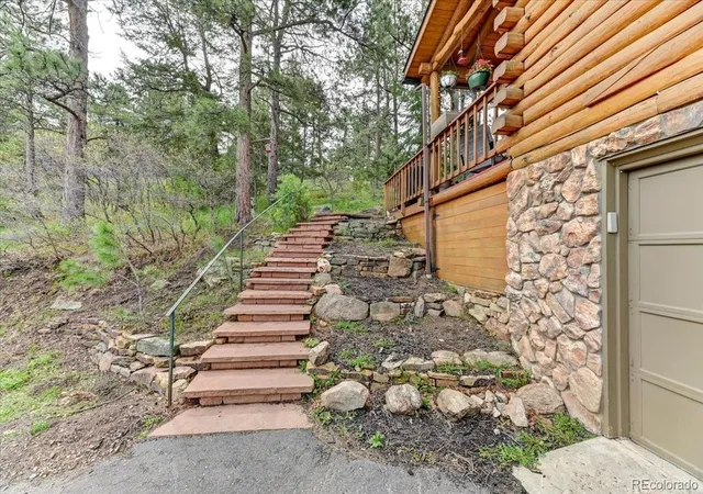 Photo 3 of Single family home for sale at 8752 S Ault Ln, Morrison, CO 80465 | MLS# 7518860 | Listing updated on 2026-10-02