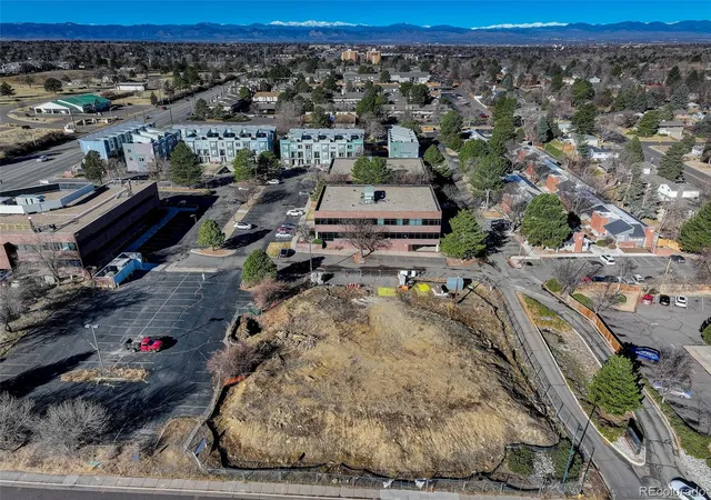 5th image of 3401 S Yosemite St, Denver, CO 80231 | MLS# 3892346