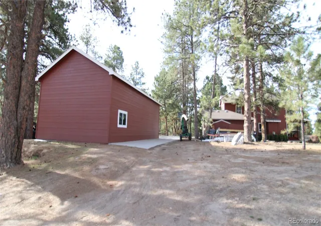 Photo 4 of Single family home for sale at 35731 Elkridge Run, Elizabeth, CO 80107 | MLS# 4772218 | Listing updated on 2026-09-23