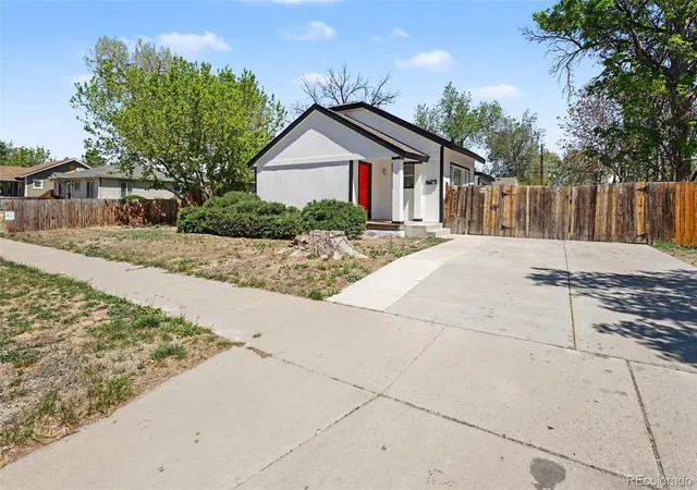 2nd image of 18 Julian St, Denver, CO 80219 | MLS# 3151994