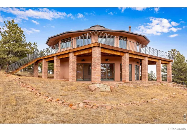 Photo 1 of Single family home for sale at 3001 Eagle Ridge Rd, Longmont, CO | MLS# IR1052735 | Listing updated on 2026-10-07