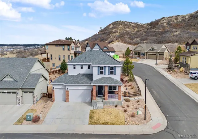 Photo 3 of Single family home for sale at 472 Sage Grouse Cir, Castle Rock, CO 80109 | MLS# 2514794 | Listing updated on 2026-09-04