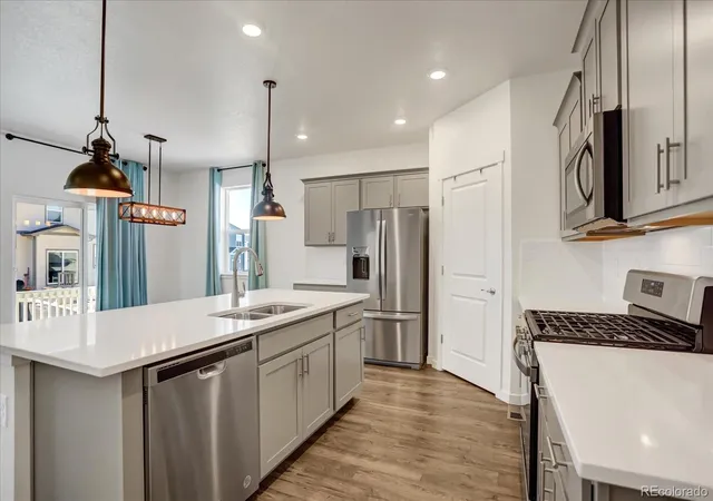 Photo 4 of Single family home for sale at 4925 Cattle Cross Trl, Castle Rock, CO 80104 | MLS# 2616947 | Listing updated on 2026-08-14