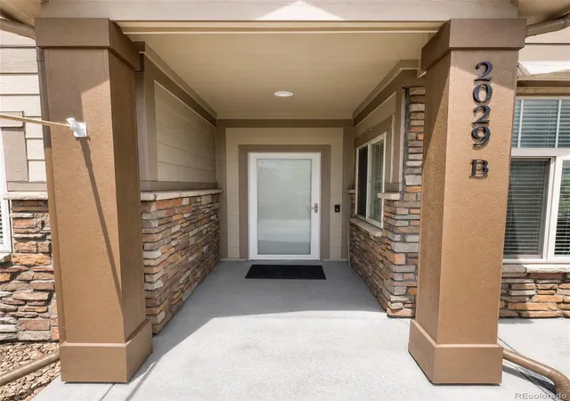 4th image of 2029 S Flanders Wy, Aurora, CO 80013