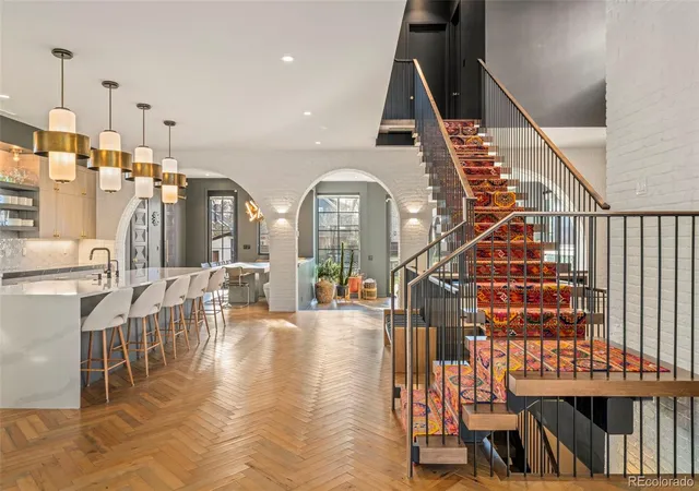 3rd image of 585 S Gaylord St, Denver, CO 80209 | MLS# 3133105
