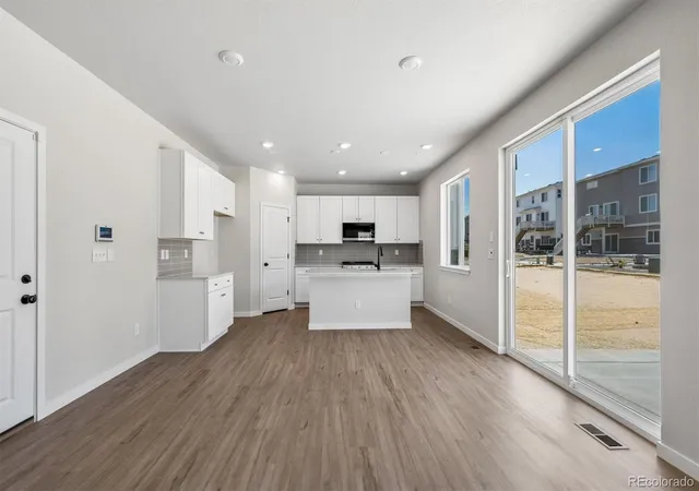 Photo 4 of Single family home for sale at 3323 N Irvington St, Aurora, CO 80019 | MLS# 6630977 | Listing updated on 2026-08-28