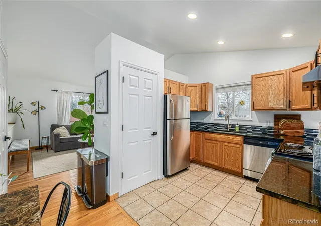 5th image of 965 Wolff St, Denver, CO 80204