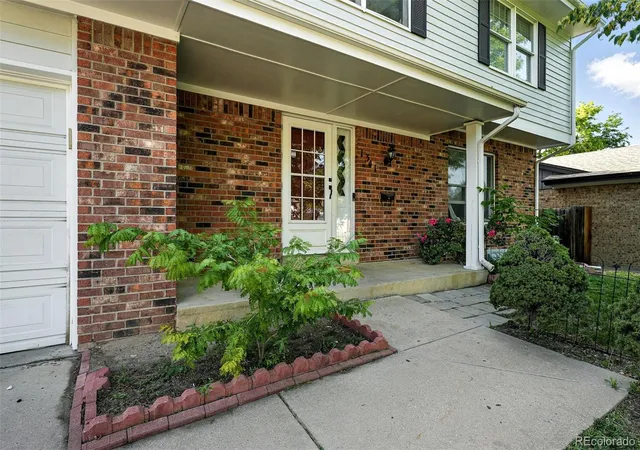 2nd image of 1341 S Blackhawk Wy, Aurora, CO 80012 | MLS# 3803979