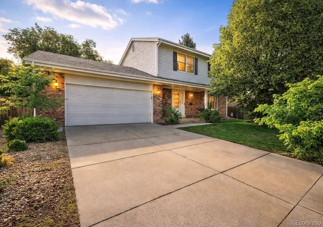 1st image of 1341 S Blackhawk Wy, Aurora, CO 80012 | MLS# 3803979