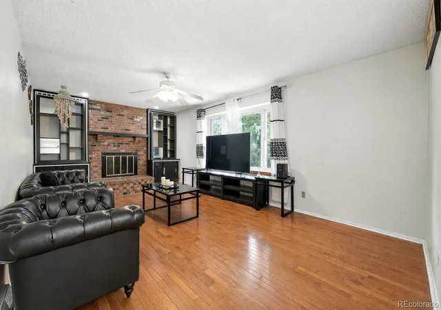 4th image of 1341 S Blackhawk Wy, Aurora, CO 80012 | MLS# 3803979