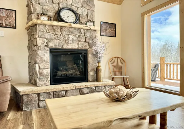 2nd image of 663 Arrowhead Dr, Jefferson, CO 80456 | MLS# 3653624