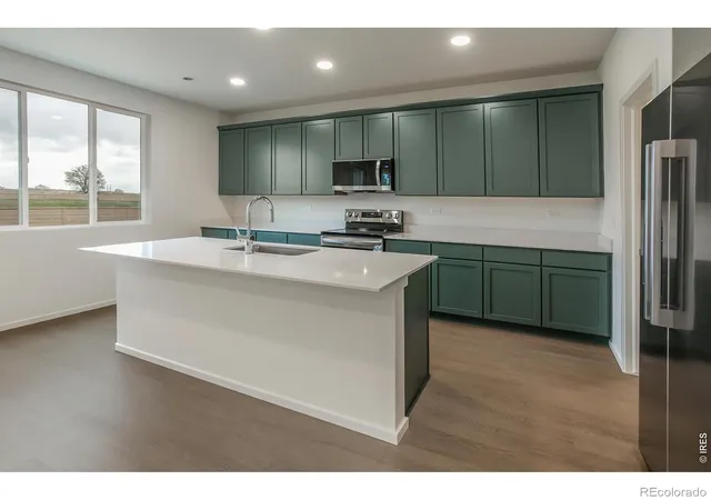 Photo 4 of Sale Pending at 624 Whisperwind Ln, Fort Collins, CO 80524 | MLS# IR1053161 | Listing updated on 2026-09-19