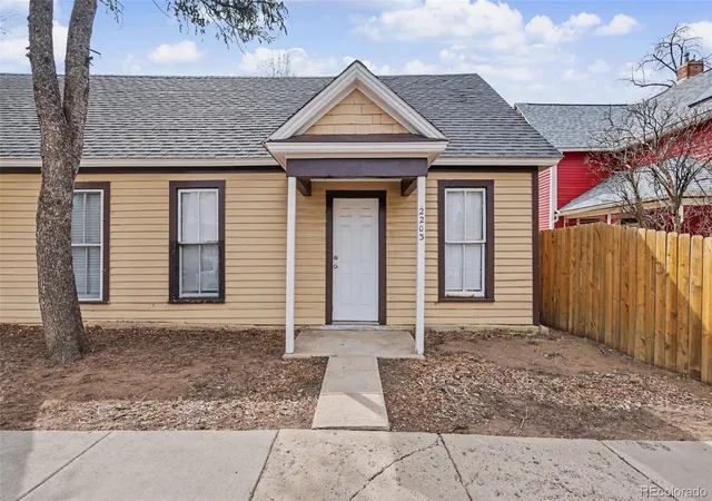 3rd image of 2201 W Pikes Peak Ave, Colorado Springs, CO 80904 | MLS# 6076879