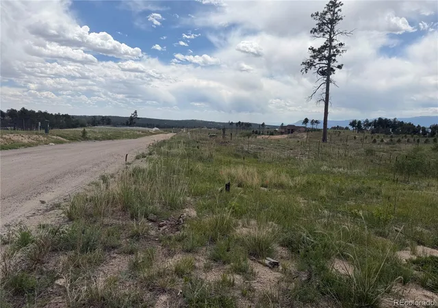 Photo 3 of Land for sale at 13810 Wildoak Dr, Colorado Springs, CO 80908 | MLS# 6921122 | Listing updated on 2026-09-25