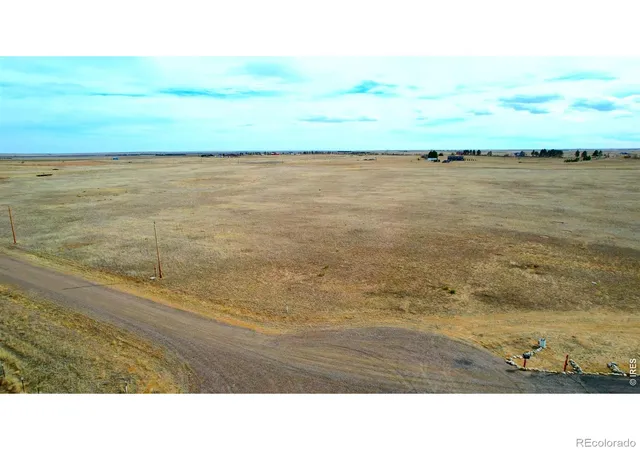 5th image of 10 Timberlake Ct, Byers, CO 80103 | MLS# IR1053195
