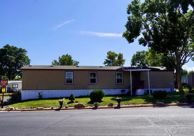 Photo 2 of Manufactured home for sale at 9100 Tejon St Lot 4, Denver, CO 80260 | MLS# 9802449 | Listing updated on 2026-10-04