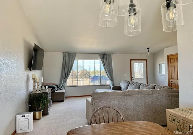 Photo 3 of Single family home for sale at 725 S Walsh Ave, Holyoke, CO 80734 | MLS# IR1053346 | Listing updated on 2026-09-21