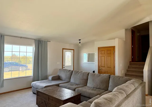 Photo 3 of Single family home for sale at 725 S Walsh Ave, Holyoke, CO 80734 | MLS# IR1053346 | Listing updated on 2026-09-21
