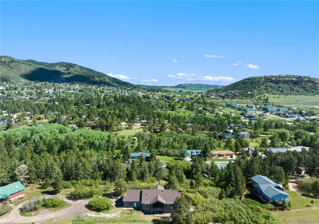 Homes for sale in Palmer Lake, CO | 261 Pinecrest Wy, Palmer Lake, CO 80133 | MLS# 2617090