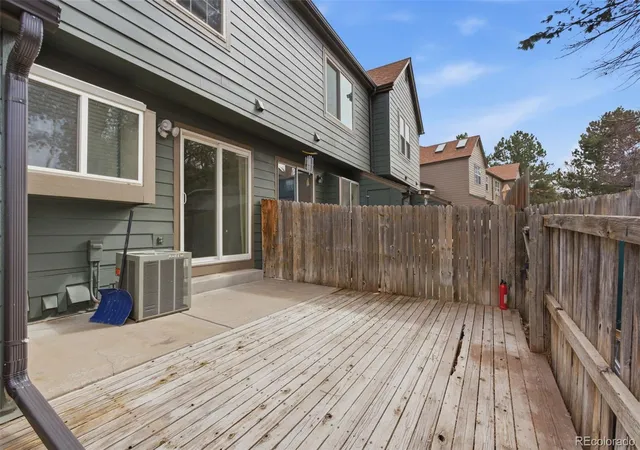 2nd image of 17335 E Rice Cir, Aurora, CO 80015