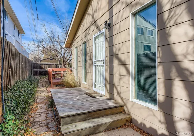 2nd image of 1621 Salvia St, Golden, CO 80401 | MLS# 8359411