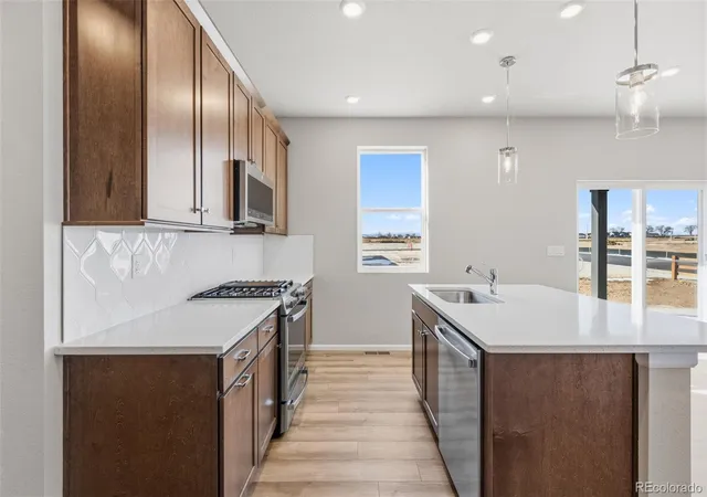4th image of 15293 Olive Wy, Thornton, CO 80602 | MLS# 5830930