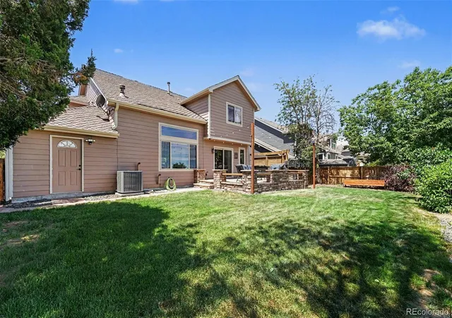 3rd image of 8872 Chestnut Hill Ln, Highlands Ranch, CO 80130 | MLS# 1640469