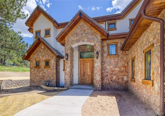 Homes for sale in Franktown, CO | 11790 Huckleberry Dr, Franktown, CO 80116 | MLS# 4625713