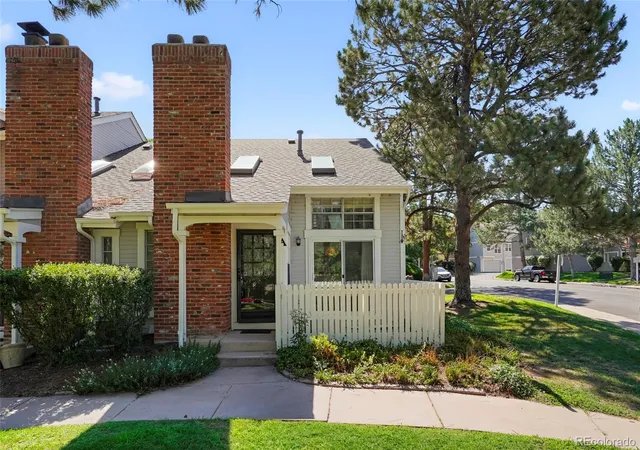 1st image of 2871 W Long Dr #A, Littleton, CO 80120 | MLS# 2926626