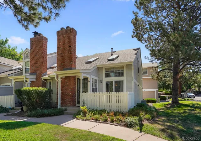 2nd image of 2871 W Long Dr #A, Littleton, CO 80120 | MLS# 2926626