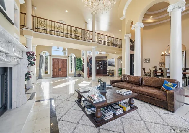 Photo 3 of Single family home for sale at 1975 S Lake Rd, Lakewood, CO 80227 | MLS# 3336678 | Listing updated on 2026-09-19