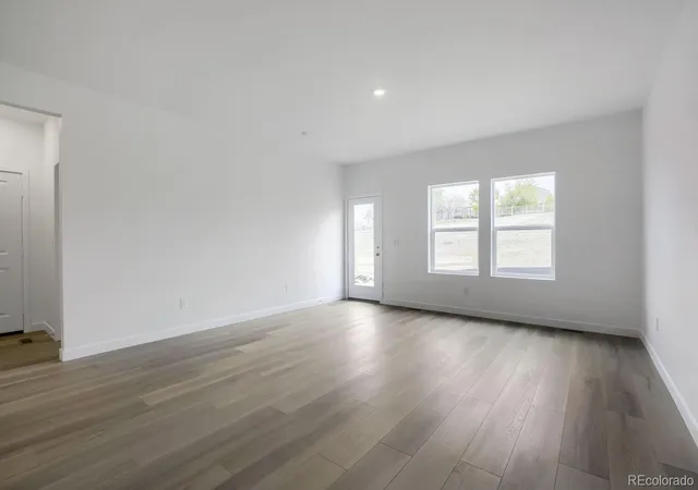 Photo 3 of Single family home for sale at 1758 Drumming Dr, Windsor, CO 80550 | MLS# 2542703 | Listing updated on 2026-10-08