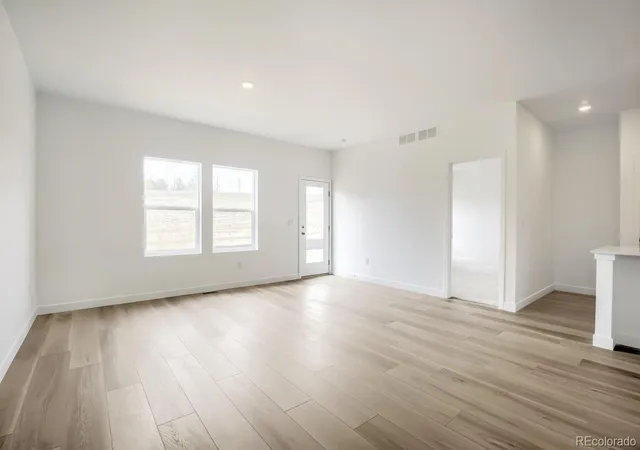 3rd image of 1790 Drumming Dr, Windsor, CO 80550 | MLS# 5237680