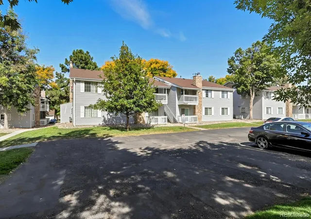 Homes for sale in Aurora, CO | 13221 E Asbury Drive, Aurora, CO 80014 | Houzeo