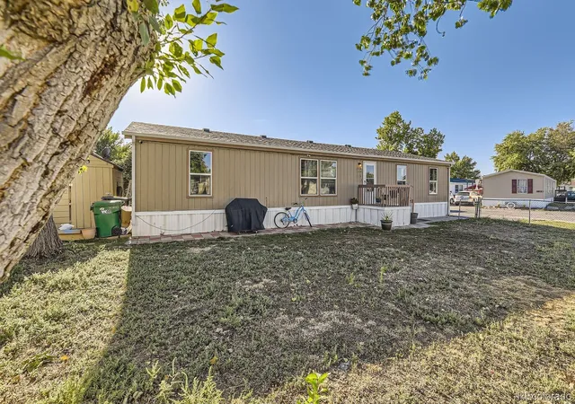 Manufactured home for sale at 17486 E Buchanan Pl, Aurora, CO 80011 | MLS# 8024761