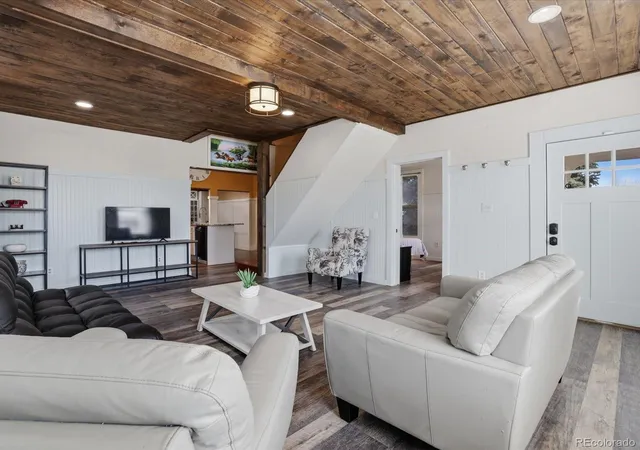 3rd image of 3306 W Colorado Ave, Colorado Springs, CO 80904 | MLS# 6990772