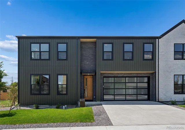 Photo 3 of Single family home for sale at 6428 Quitman Ct, Arvada, CO 80003 | MLS# 7186244 | Listing updated on 2026-09-21