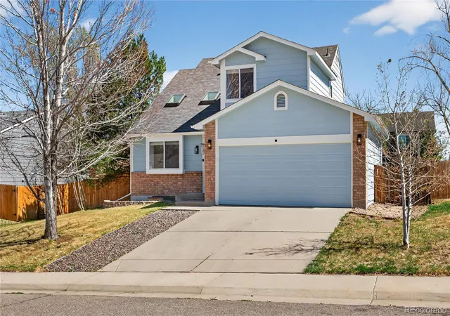 Photo 4 of Single family home for sale at 5066 S Genoa St, Centennial, CO 80015 | MLS# 5871075 | Listing updated on 2026-08-15