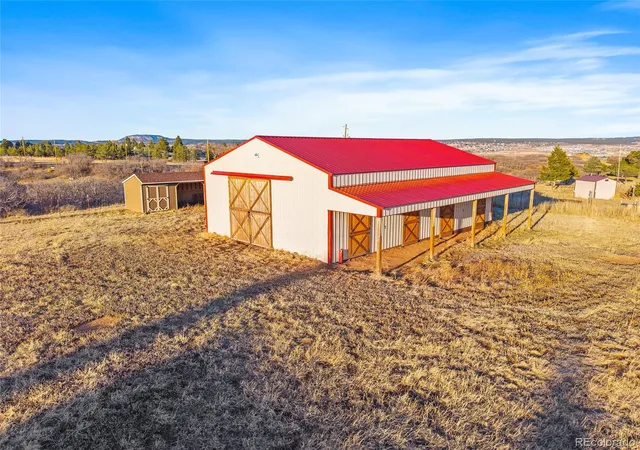 Photo 3 of Single family home for sale at 16165 Wright Rd, Monument, CO 80132 | MLS# 4974206 | Listing updated on 2026-07-29