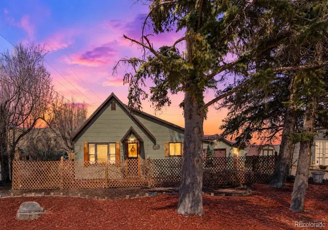Homes for sale in Kremmling, CO | 1001 Kinsey Ave, Kremmling, CO 80459 | MLS# 7676269