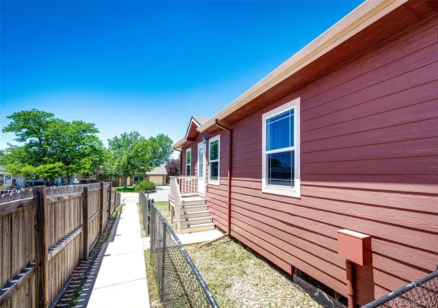 Homes for sale in Bennett, CO | 570 4Th St, Bennett, CO 80102 | MLS# 7303270