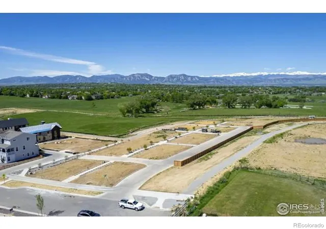 3rd image of 1612 Benjamin Ln, Lafayette, CO 80026 | MLS# IR1053926