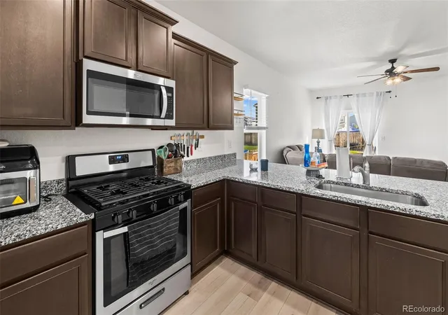 3rd image of 7214 Aspen Brook Ave, Frederick, CO 80530 | MLS# 3034012