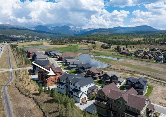 Photo 2 of Townhouse for sale at 174 Hay Meadow Dr, Fraser, CO 80442 | MLS# 8170161 | Listing updated on 2026-10-14