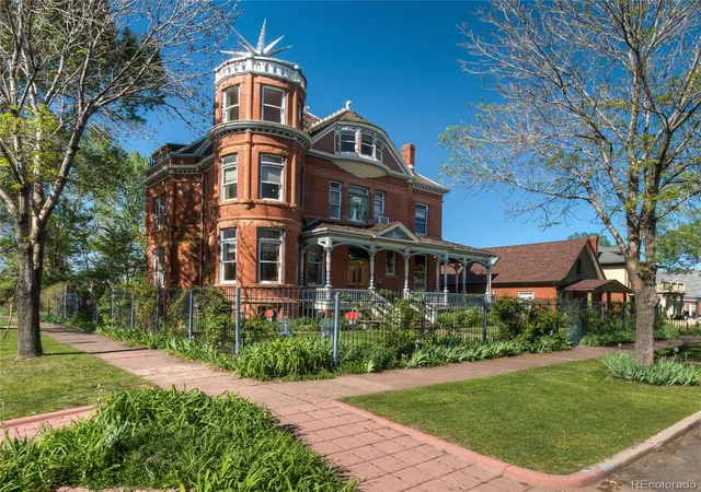 1st image of 2555 W 37th Ave, Denver, CO 80211 | MLS# 7372611