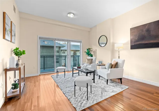 Homes for sale in Denver, CO | 1950 N Logan St, Denver, CO 80203