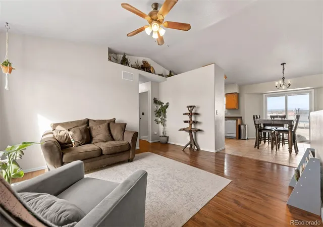 Homes for sale in Pueblo, CO | 965 N Cimarron Dr, Pueblo, CO 81007 | MLS# 1773652